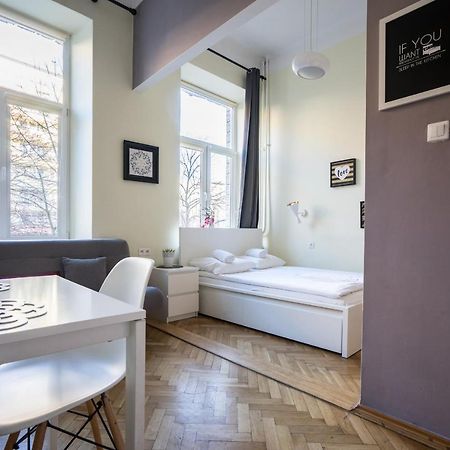 Elegant Apartment Copernicus Varšava Exteriér fotografie