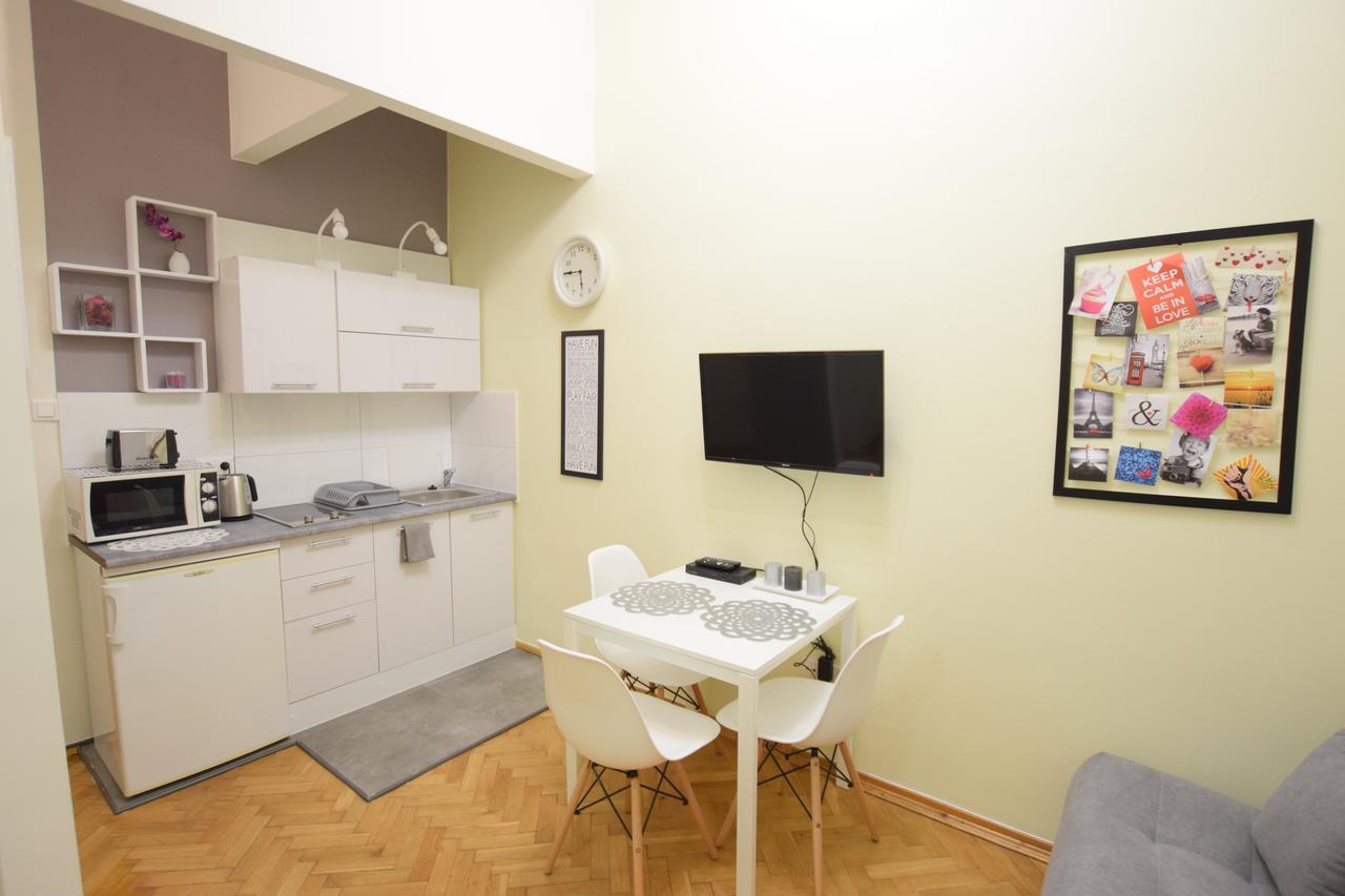 Elegant Apartment Copernicus Varšava Exteriér fotografie