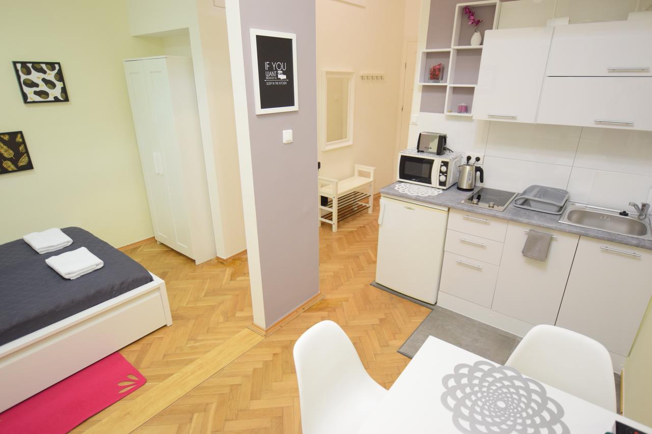 Elegant Apartment Copernicus Varšava Exteriér fotografie