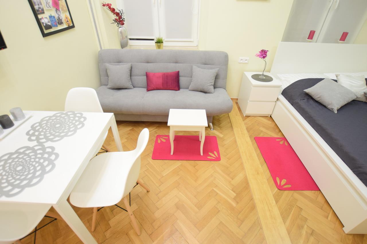 Elegant Apartment Copernicus Varšava Exteriér fotografie