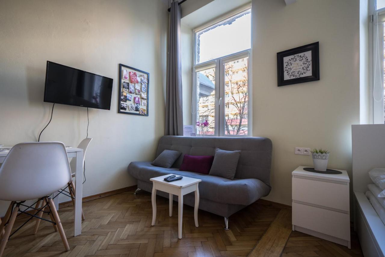Elegant Apartment Copernicus Varšava Exteriér fotografie