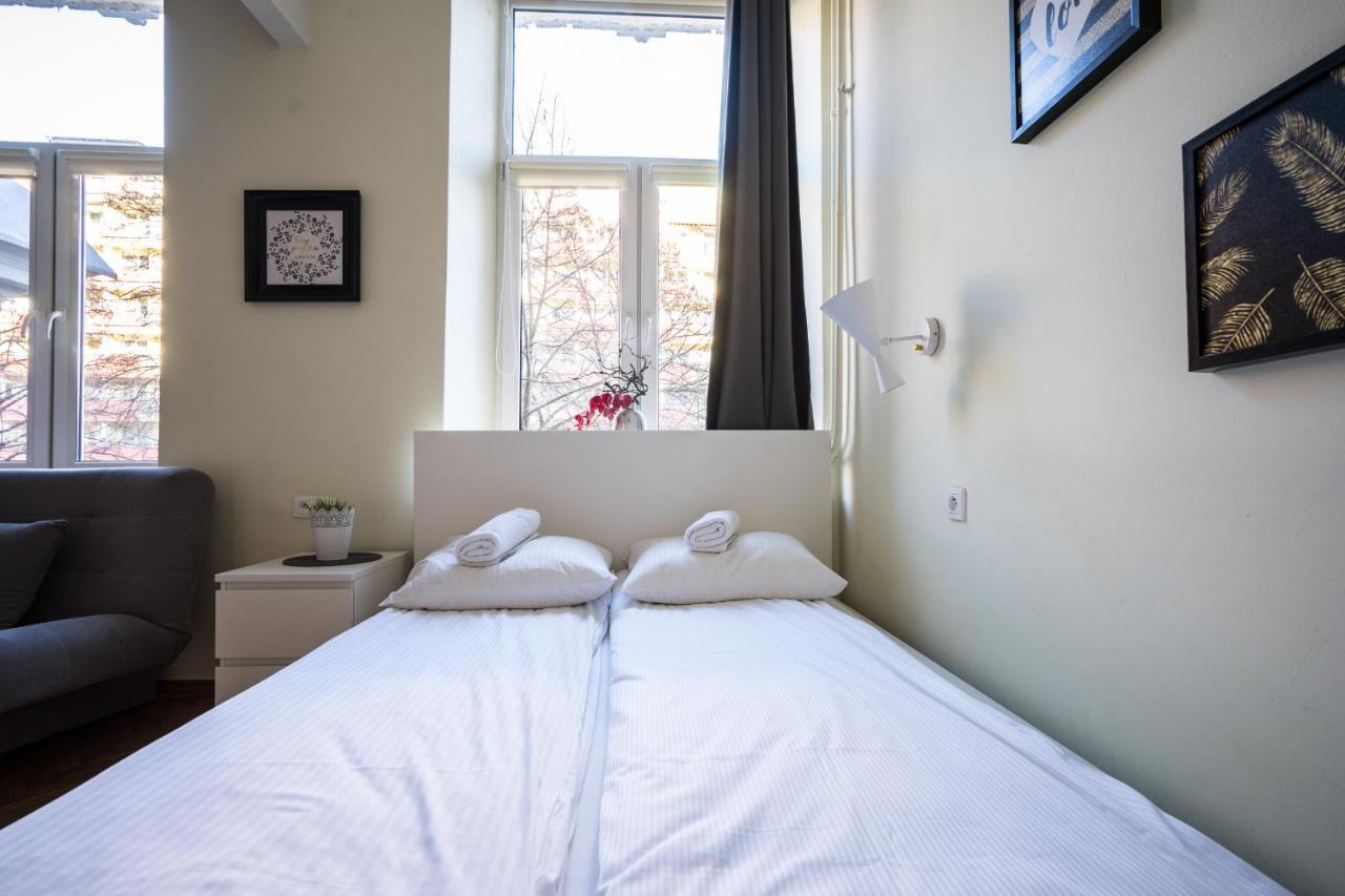 Elegant Apartment Copernicus Varšava Exteriér fotografie